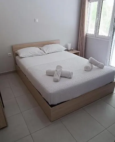 Magic Balcony On Chalkidiki. בית נופש